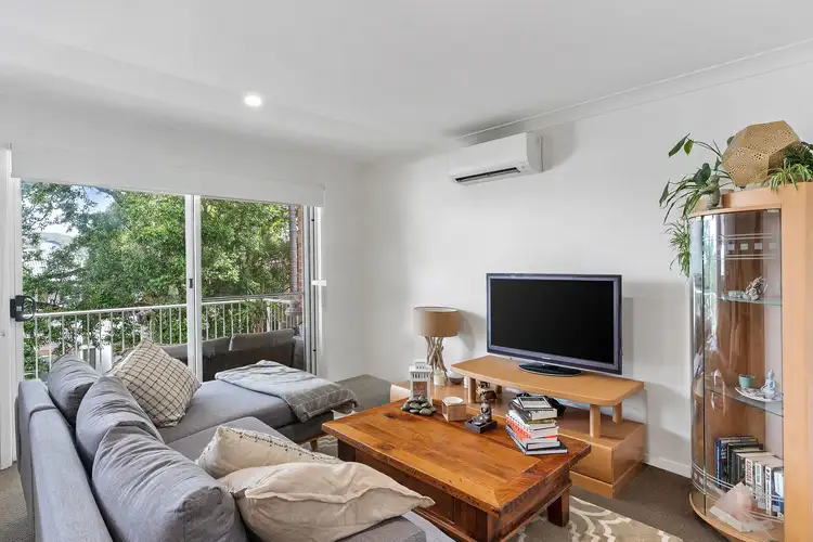 Second view of Homely unit listing, 7/12-14 Davistown Road, Davistown NSW 2251