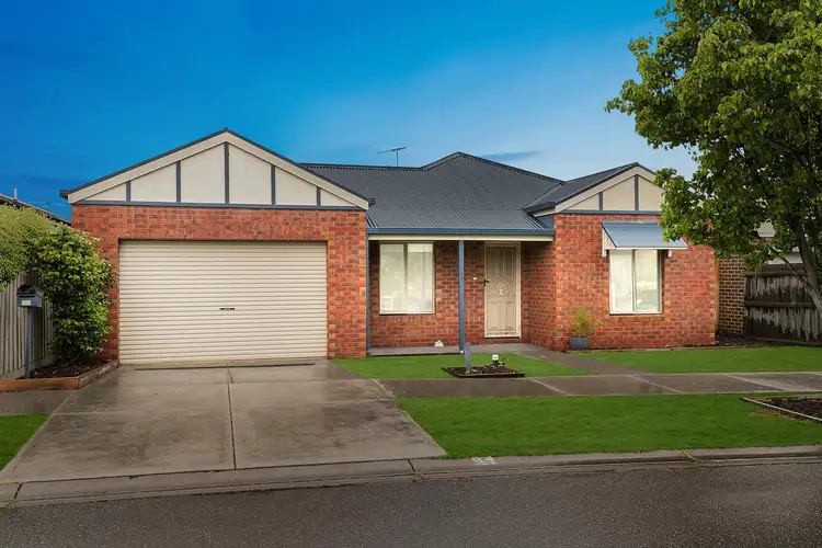 16 Stella Court, Bell Park VIC 3215