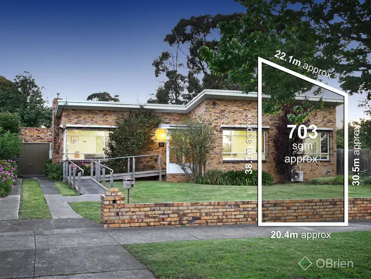 16 Grandview Road, Chadstone VIC 3148