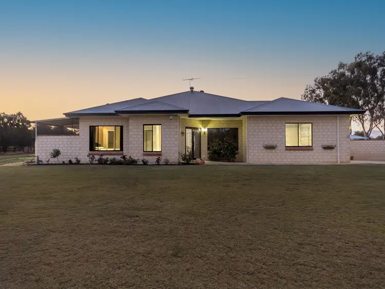 Seventh view of Homely house listing, 74 Fieldview Chase, Oakford WA 6121