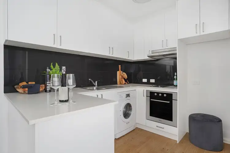 Third view of Homely apartment listing, 8/87 Ross Street, Port Melbourne VIC 3207