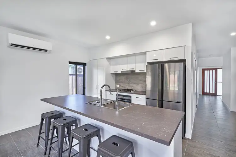 5 Midship Street, Trinity Beach QLD 4879