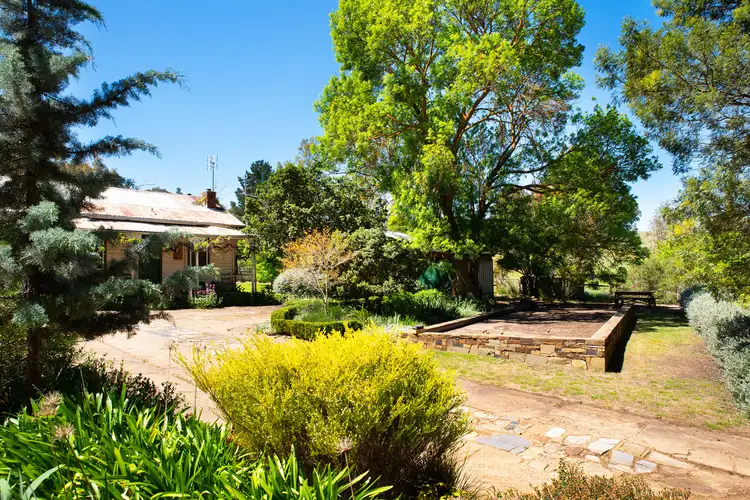 25 Happy Valley Road, Castlemaine VIC 3450