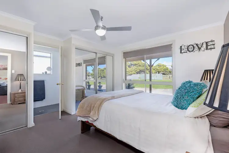 Sixth view of Homely house listing, 26 Lyrebird Road, Pheasants Nest NSW 2574