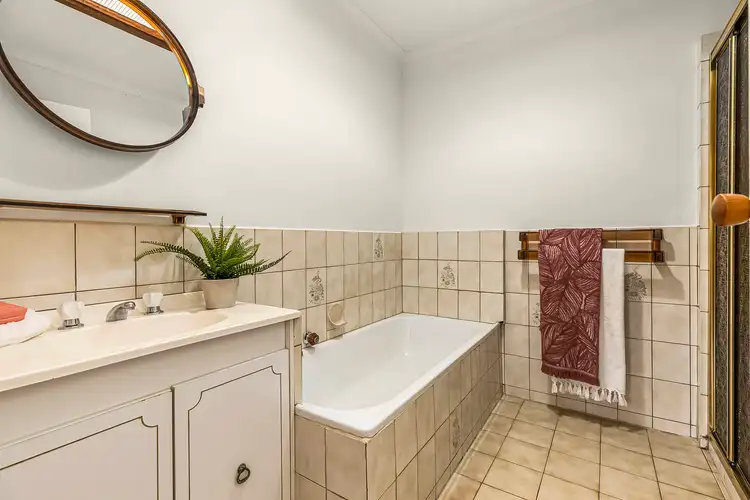 Fifth view of Homely villa listing, 3/124 Hoffmans Road, Essendon VIC 3040