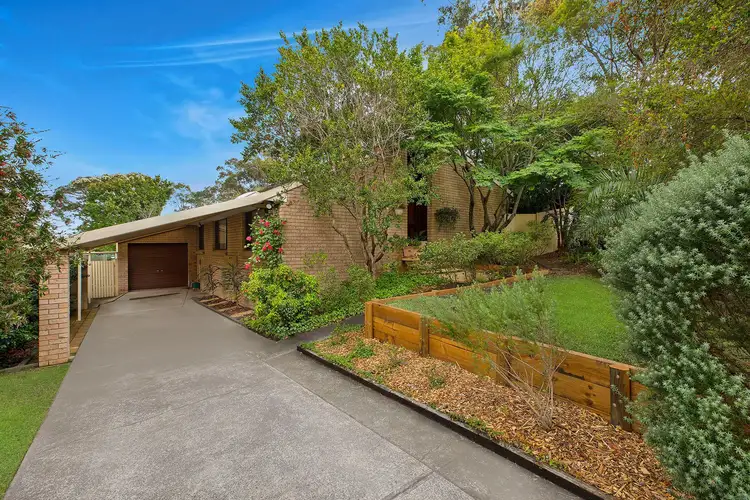 11 Haigh Close, Berkeley Vale NSW 2261