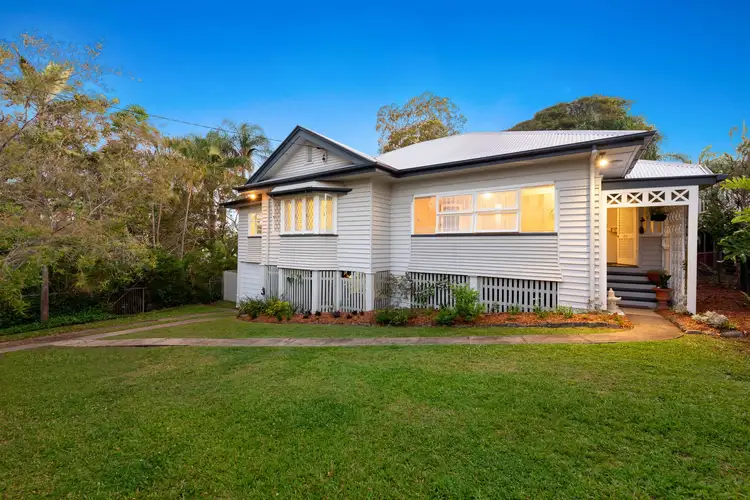 473 Cavendish Road, Coorparoo QLD 4151