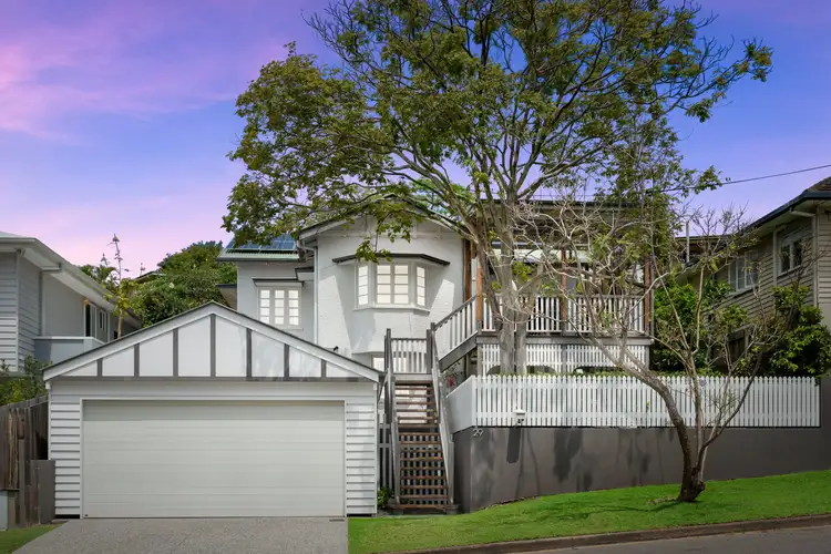 29 Love Street, Holland Park QLD 4121