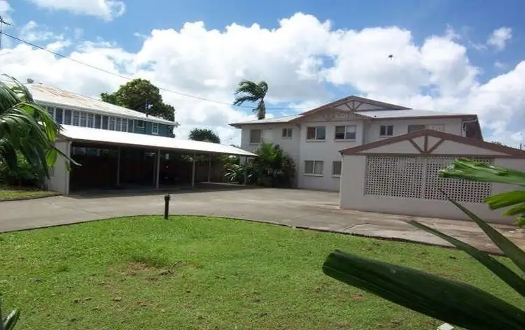 Main view of Homely unit listing, 2/22 Barrett Street, Bungalow QLD 4870