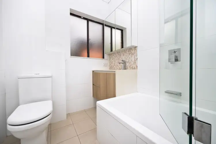 Sixth view of Homely unit listing, 12/94 Pacific Parade, Dee Why NSW 2099