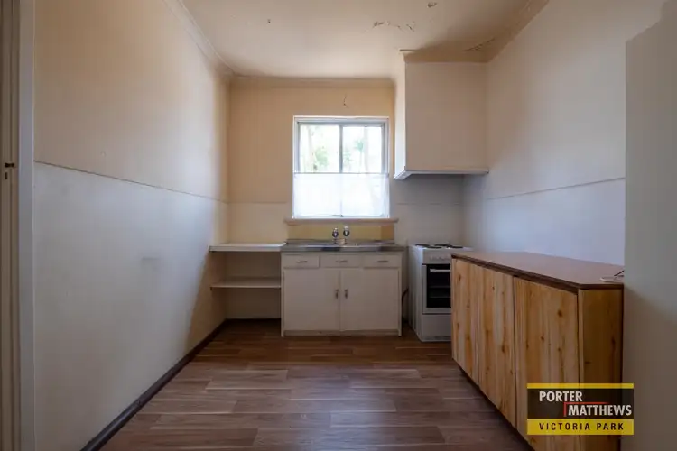 Sixth view of Homely semi-detached listing, 217 Scott Street, Cloverdale WA 6105