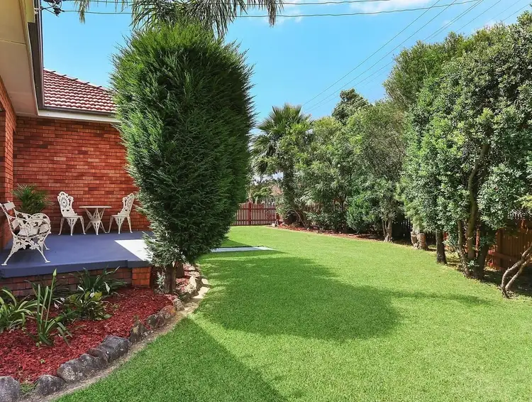 81 Hopewood Crescent, Fairy Meadow NSW 2519