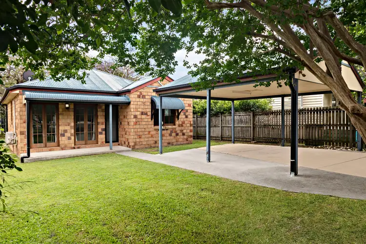 35 Andrews Street, Cannon Hill QLD 4170