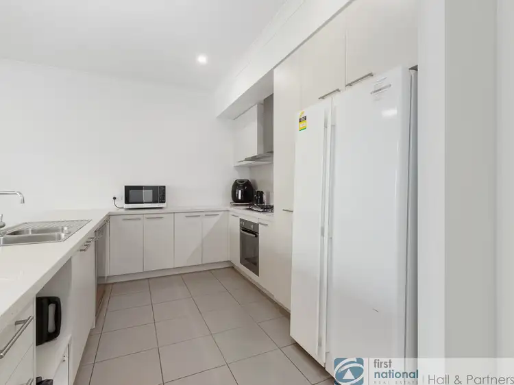 Fourth view of Homely townhouse listing, 8/2 Sanoma Drive, Skye VIC 3977