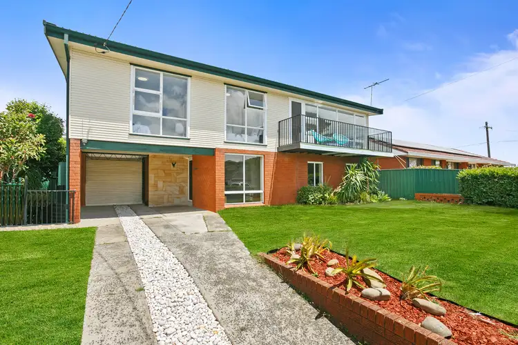 6 Parklands Avenue, Heathcote NSW 2233