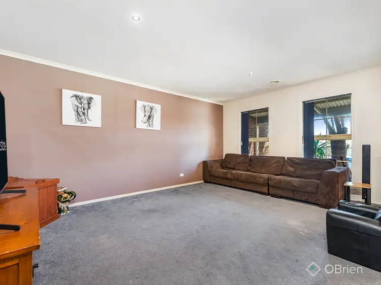 Fifth view of Homely house listing, 14 Edinburgh Drive, Skye VIC 3977