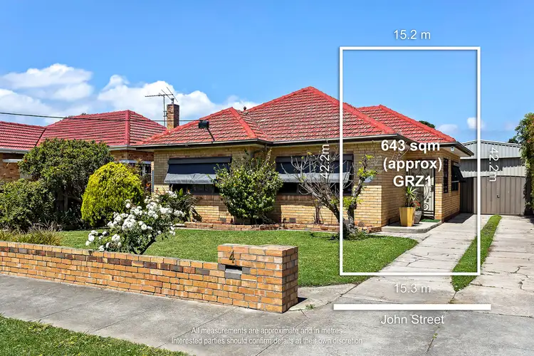4 John Street, Bentleigh East VIC 3165