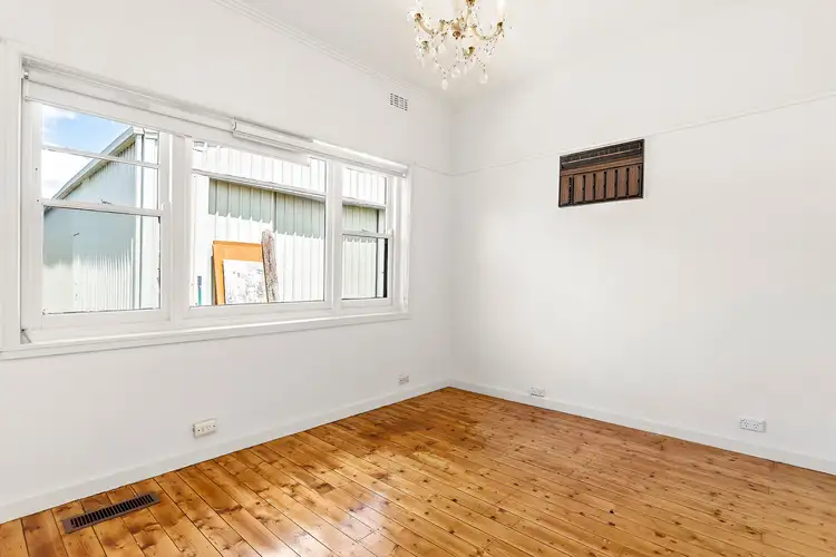 Fifth view of Homely house listing, 4 John Street, Bentleigh East VIC 3165