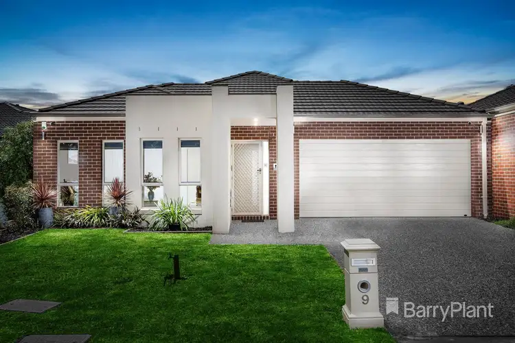 9 Osprey Views, South Morang VIC 3752