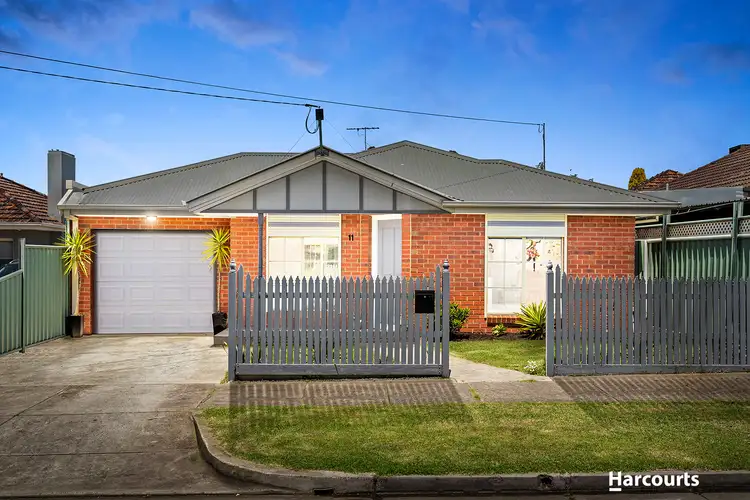 11 Bond Street, Hadfield VIC 3046