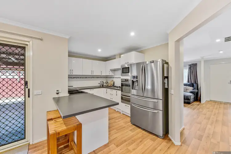 Sixth view of Homely house listing, 6 Claire Close, Pakenham VIC 3810