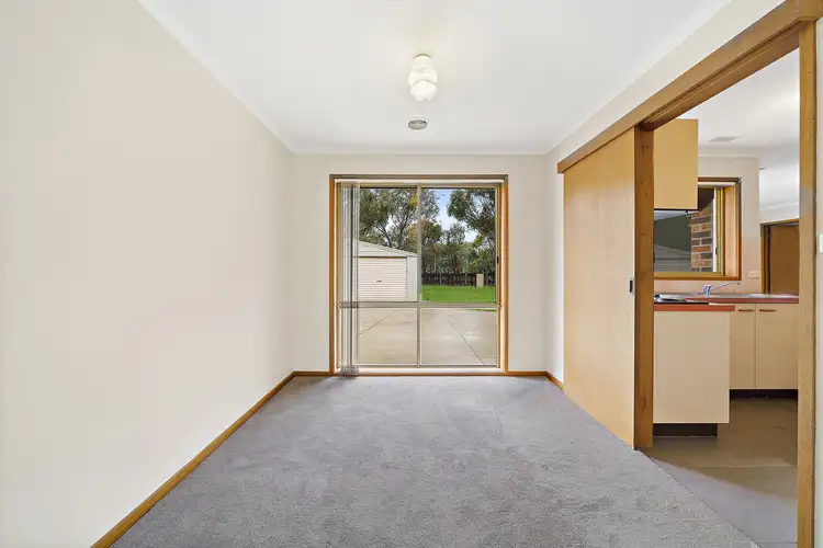 Sixth view of Homely house listing, 17 Noarlunga Crescent, Bonython ACT 2905