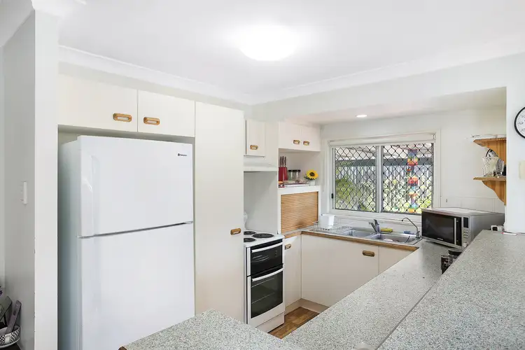 Second view of Homely unit listing, 5/210 Victoria Place, Berserker QLD 4701