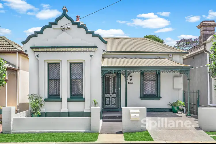 14 Eddy Street, Hamilton NSW 2303