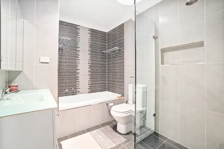 Fifth view of Homely villa listing, 4/174-176 Victoria Street, Kingswood NSW 2747