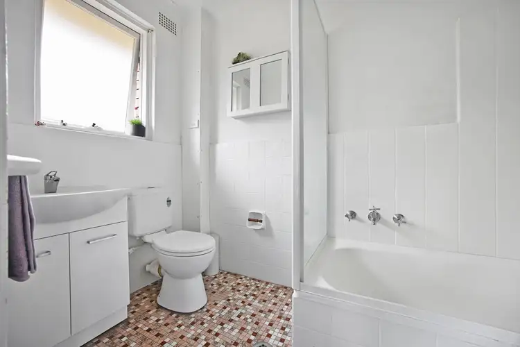 Fifth view of Homely unit listing, 11/85 Pacific Parade, Dee Why NSW 2099