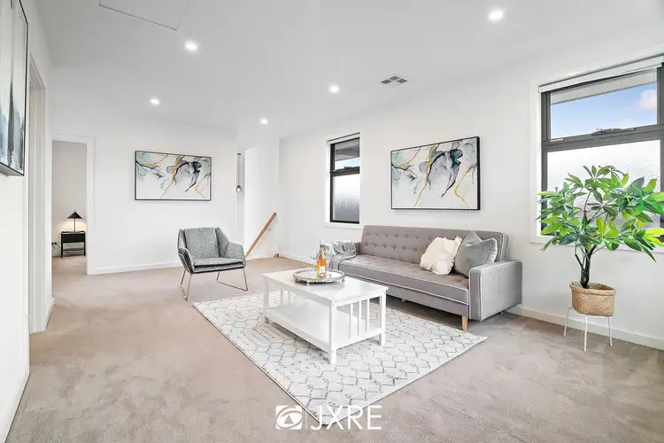 Fifth view of Homely townhouse listing, 2/5 Dover Street, Oakleigh East VIC 3166