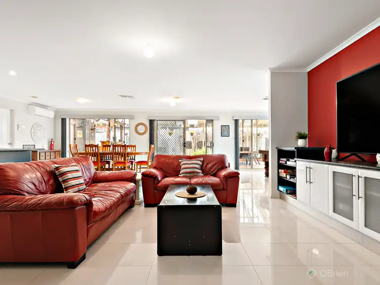 Fifth view of Homely house listing, 47 Streeton Way, Berwick VIC 3806