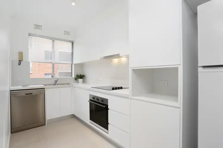 4/2 Curtis Street, Caringbah NSW 2229