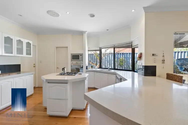 18 Irian Grove, Riverton WA 6148