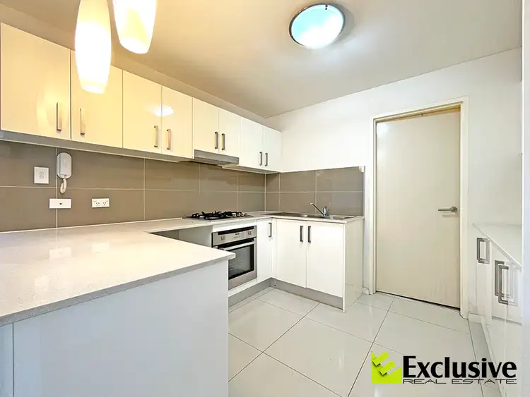 Third view of Homely apartment listing, 7/4 Bridge Road, Homebush NSW 2140
