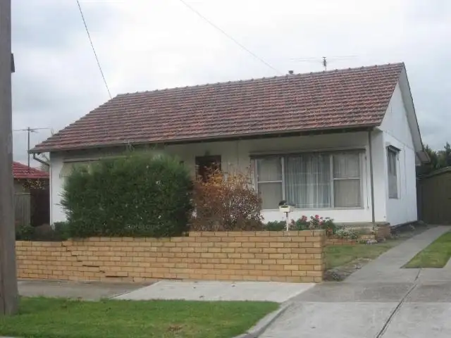 4 Benalla Street, Dallas VIC 3047