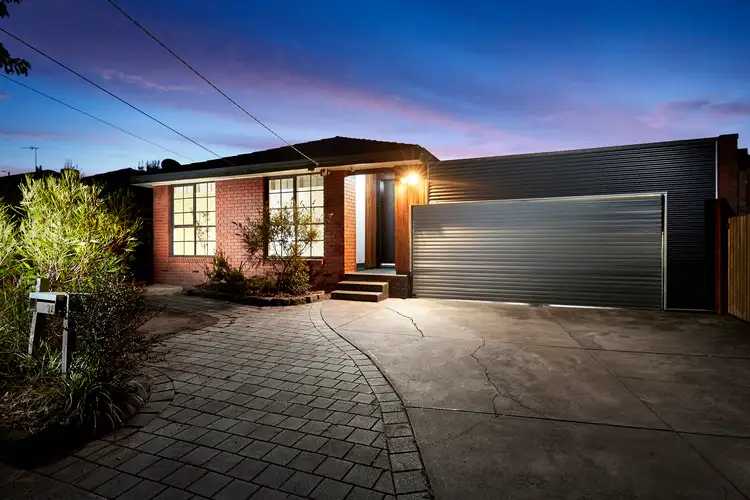 27 Lady Nelson Crescent, Altona Meadows VIC 3028