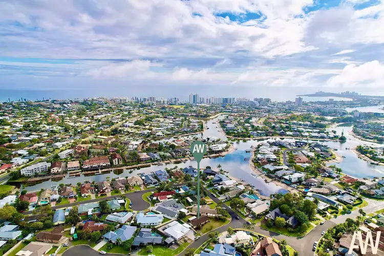 49 Balyarta Crescent, Mooloolaba QLD 4557