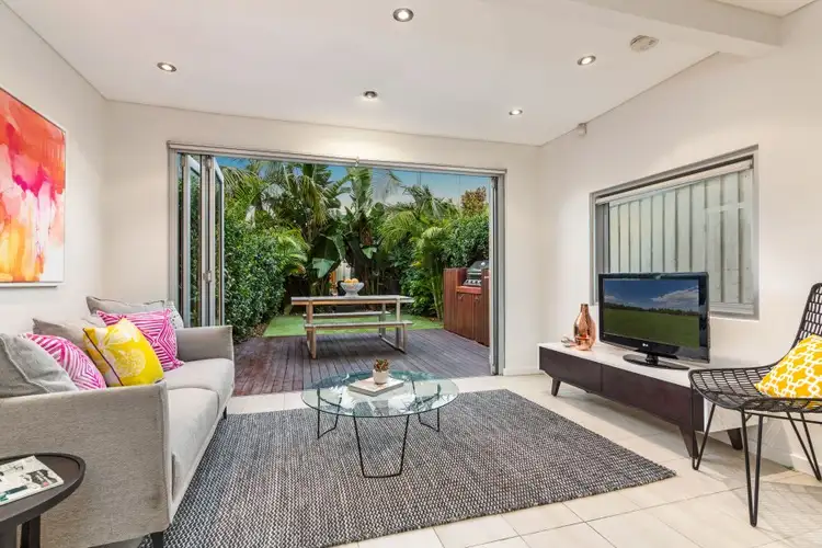 25 Rowntree Street, Balmain NSW 2041