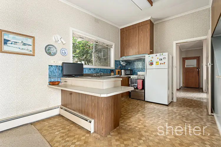 Fourth view of Homely house listing, 5 Fairview Road, Mount Waverley VIC 3149