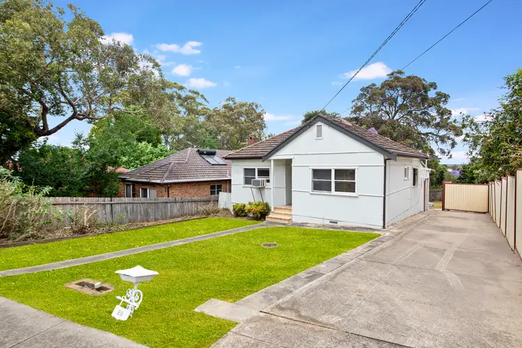 20 Collaroy Avenue, Peakhurst NSW 2210