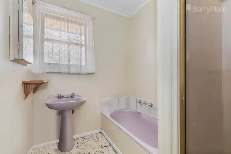 Sixth view of Homely house listing, 5A Prouses Road, North Bendigo VIC 3550