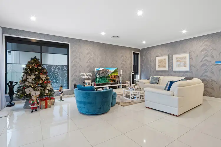 Sixth view of Homely house listing, 16 Southview Crescent, Carindale QLD 4152