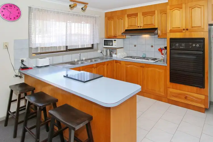 Third view of Homely unit listing, 2/141 Centenary Drive, Mill Park VIC 3082