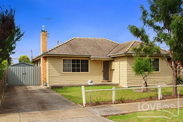 53 Dumbarton Street, Reservoir VIC 3073