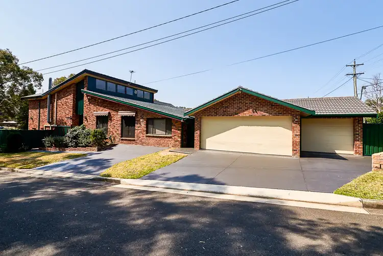 Third view of Homely house listing, 2 Riverview Road, Pleasure Point NSW 2172