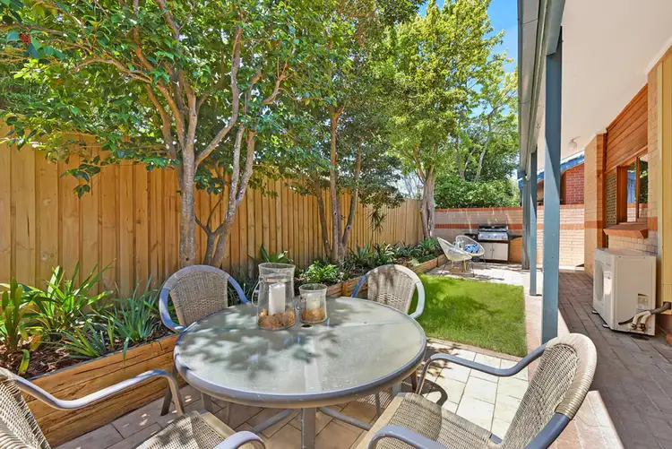 2/88 Sherbrook Road, Hornsby NSW 2077
