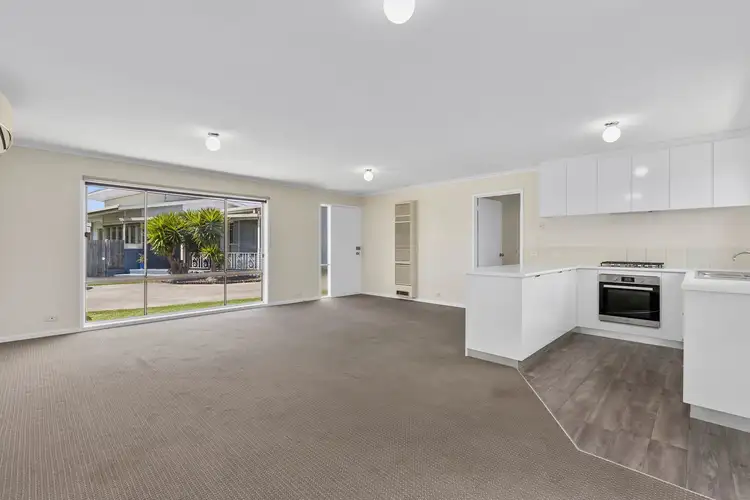 Fourth view of Homely unit listing, 2/110 Townsend Road, St Albans Park VIC 3219