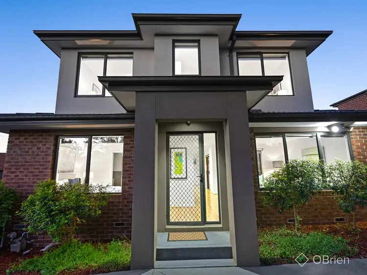 Main view of Homely townhouse listing, 2/492 Middleborough Road, Blackburn VIC 3130