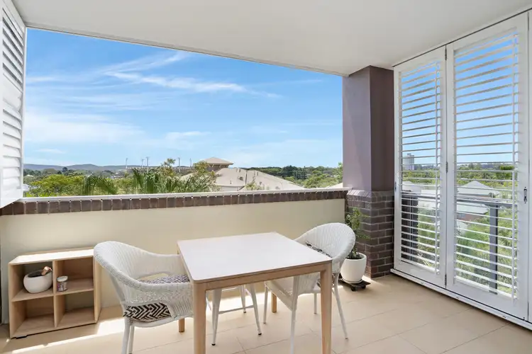 Main view of Homely apartment listing, 24/3027 The Boulevard, Carrara QLD 4211